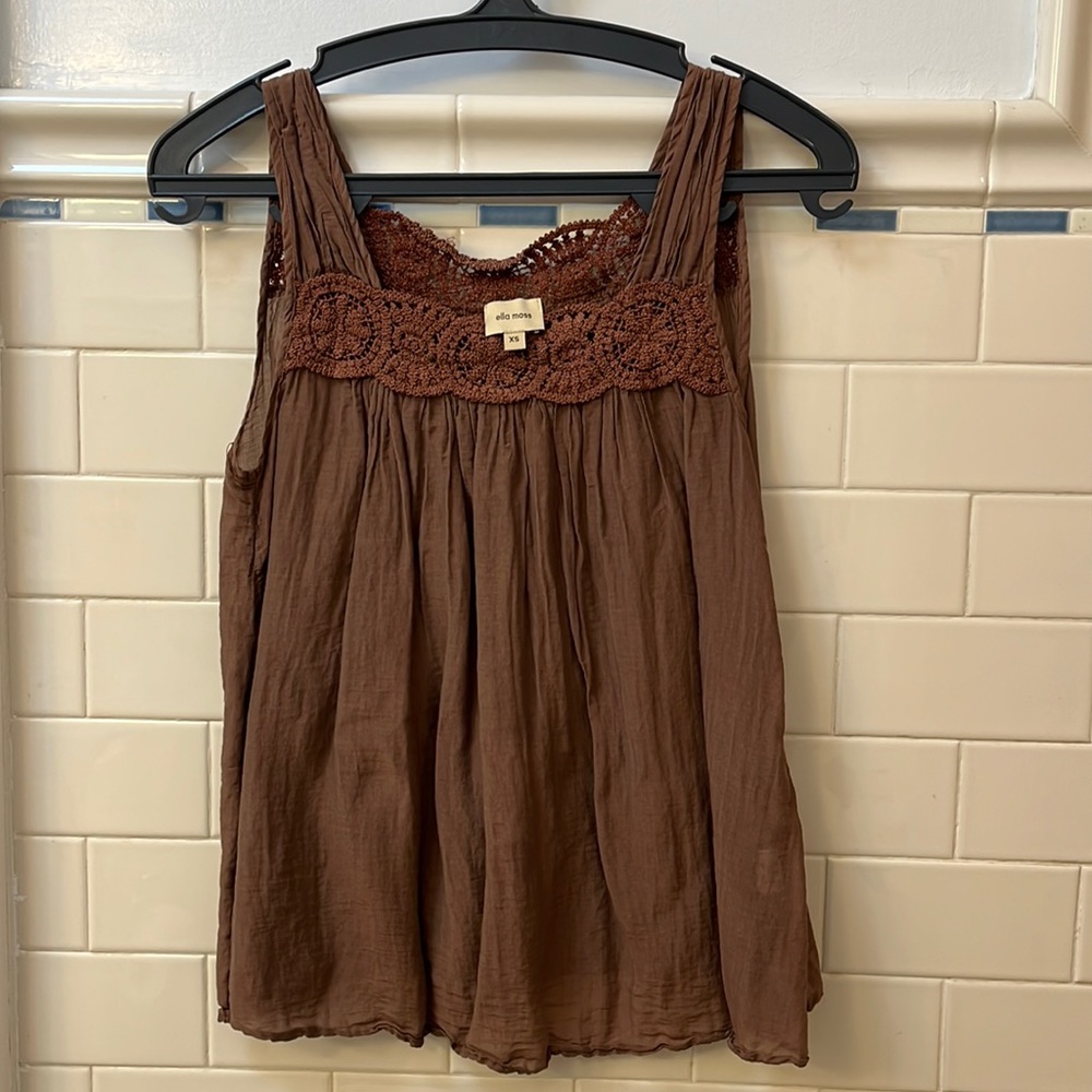 XS Ella Moss semi-sheer blouse